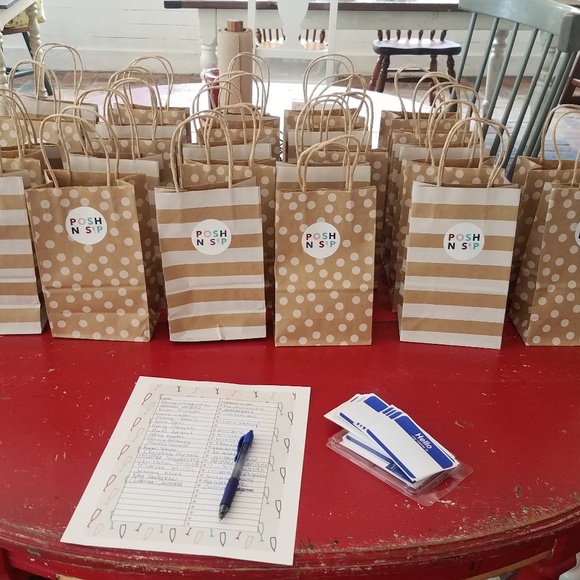 Fantastic Posh N Sip!! - Picture 7 of 8